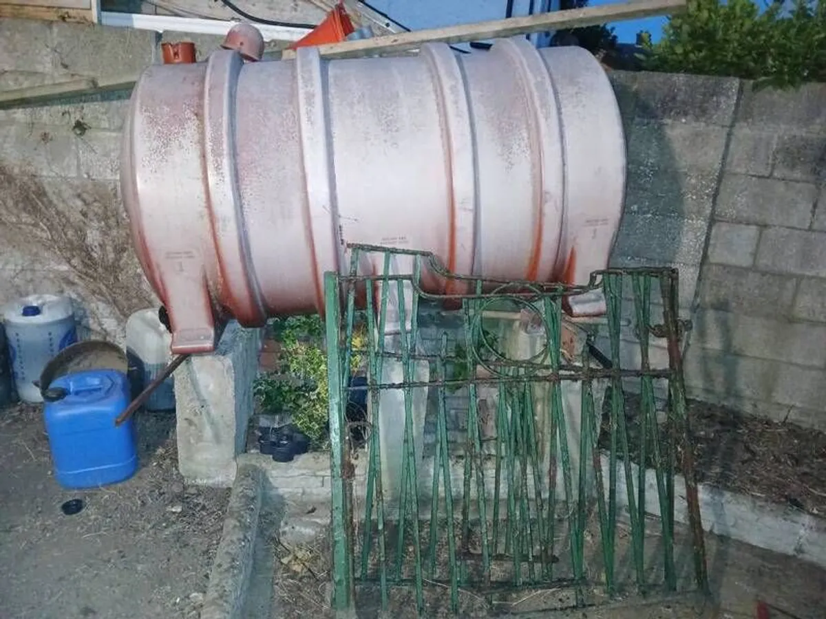 free - Image 1