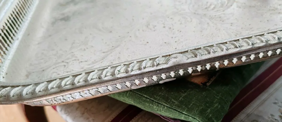 Vintage galleried tray - Image 4
