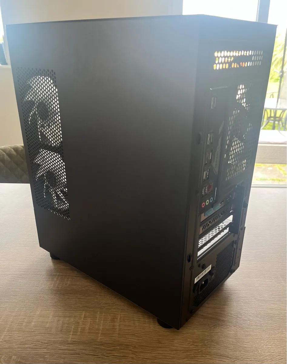 High End Gaming PC - RX 7600 | i5 12400F | 32GB - Image 2