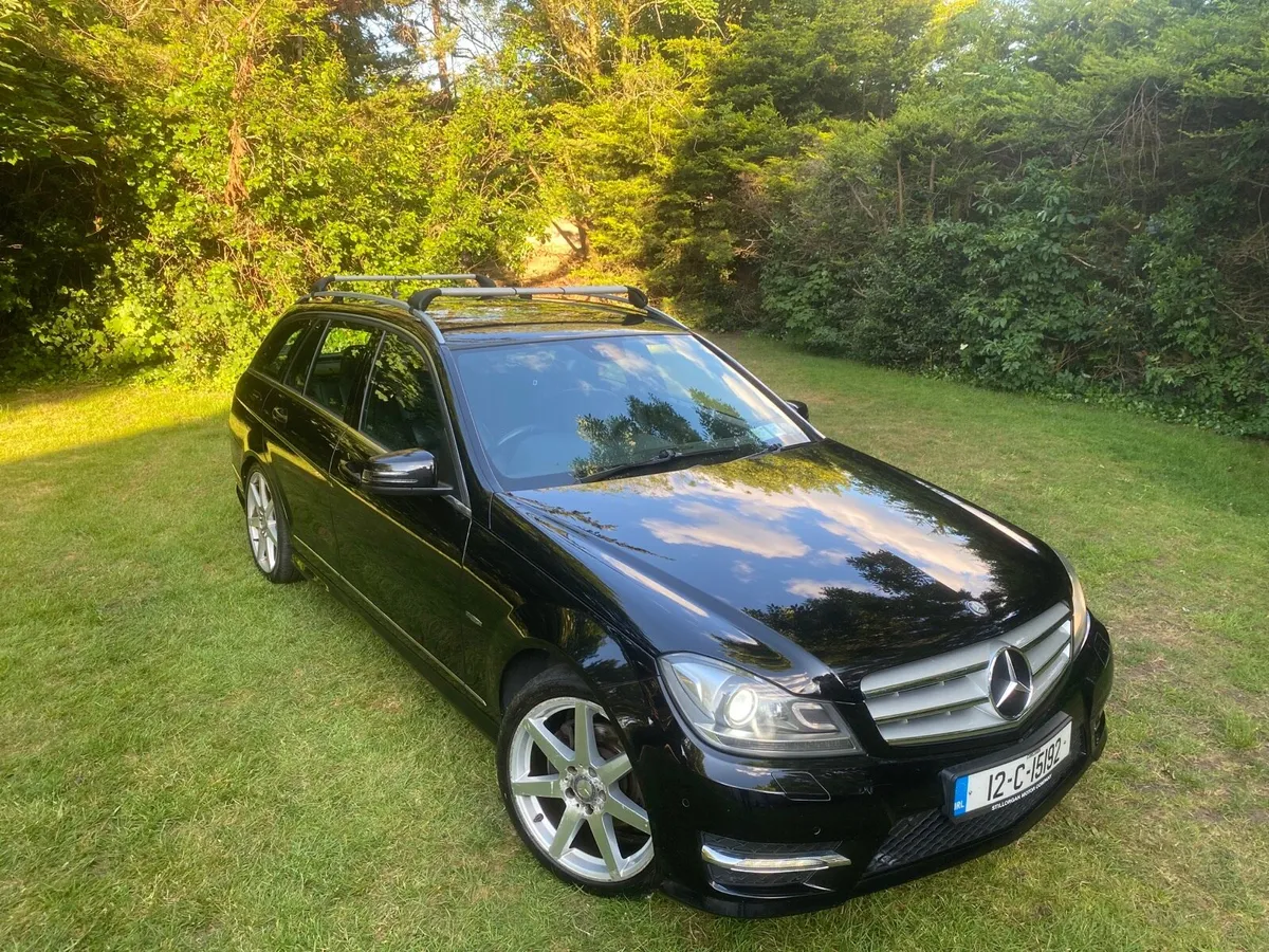 Mercedes c220d AMG line low mileage - Image 1