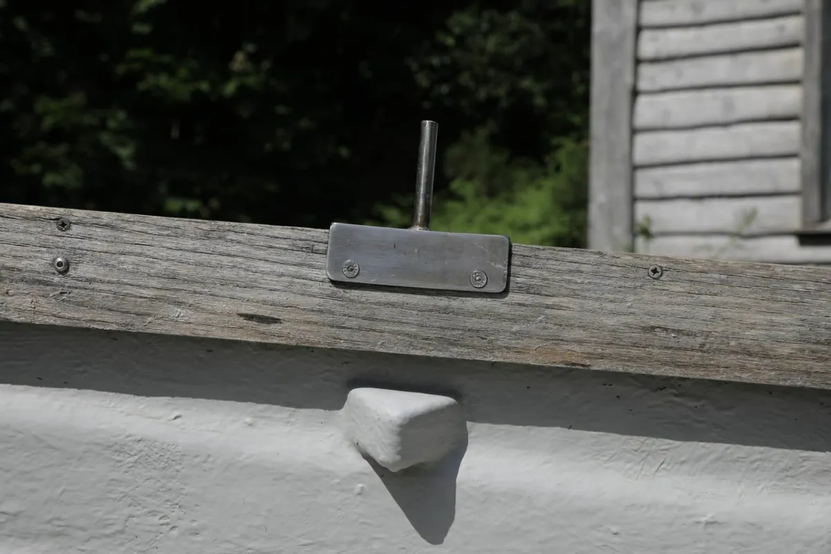 18ft rowing boat and trailer - Image 4