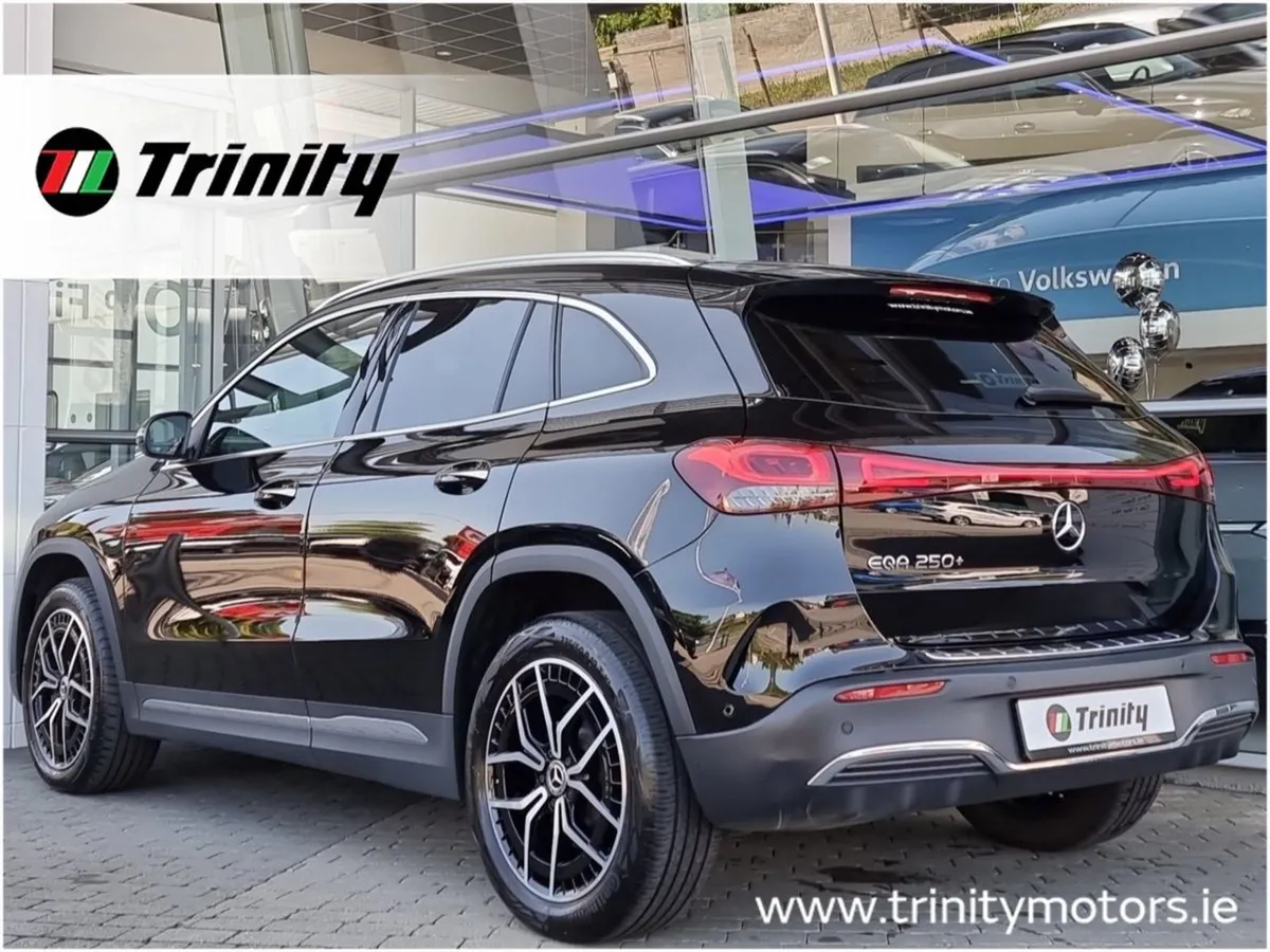 Mercedes-Benz EQA AMG Line Premium 66.5kwh Stunni - Image 3