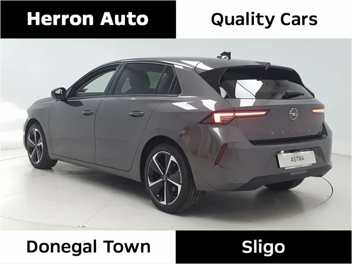 Opel Astra Elegance 1.2 Turbo 110PS Petrol 6 Speed - Image 4
