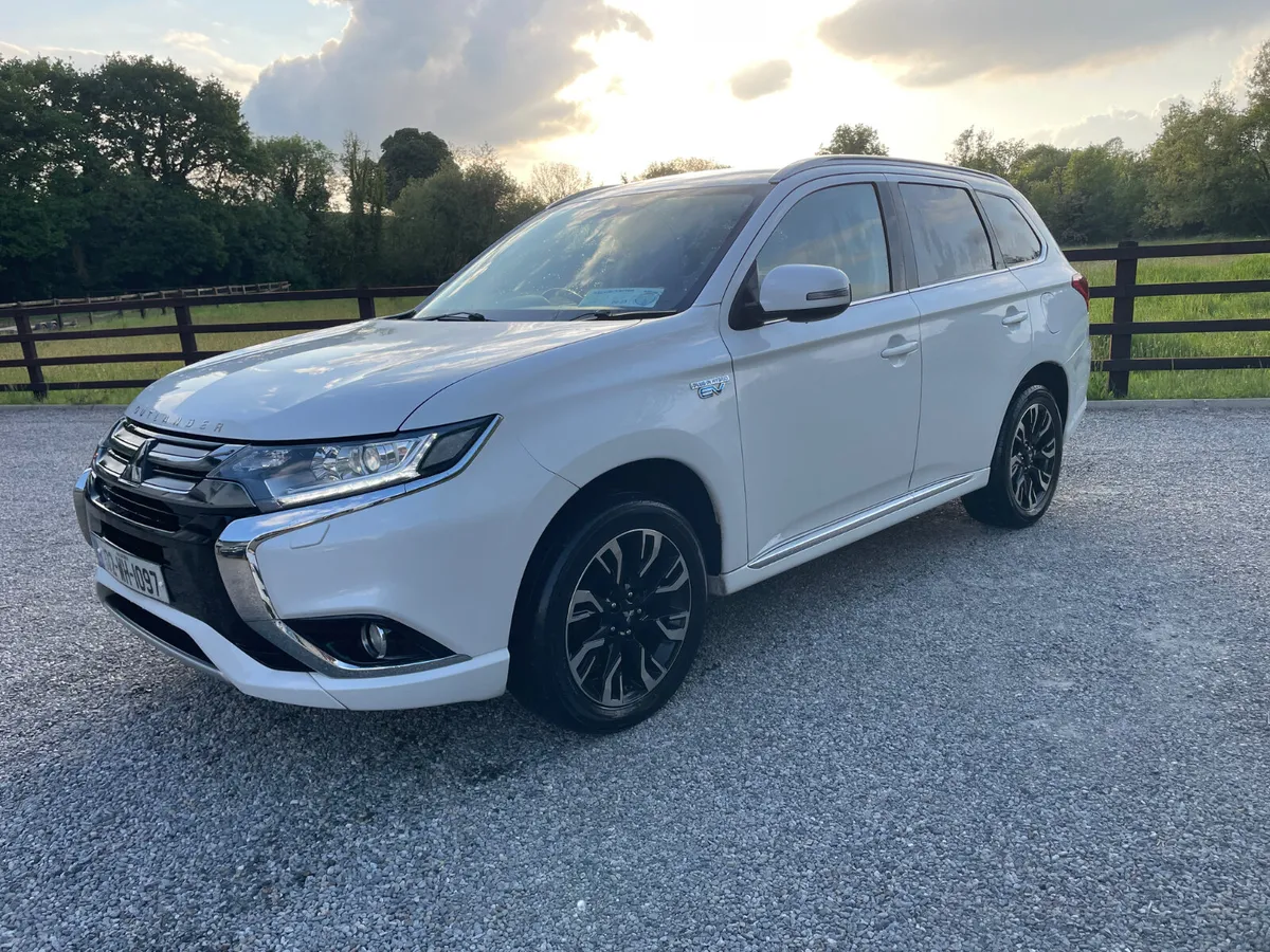 Mitsubishi Outlander 2017 - Image 3