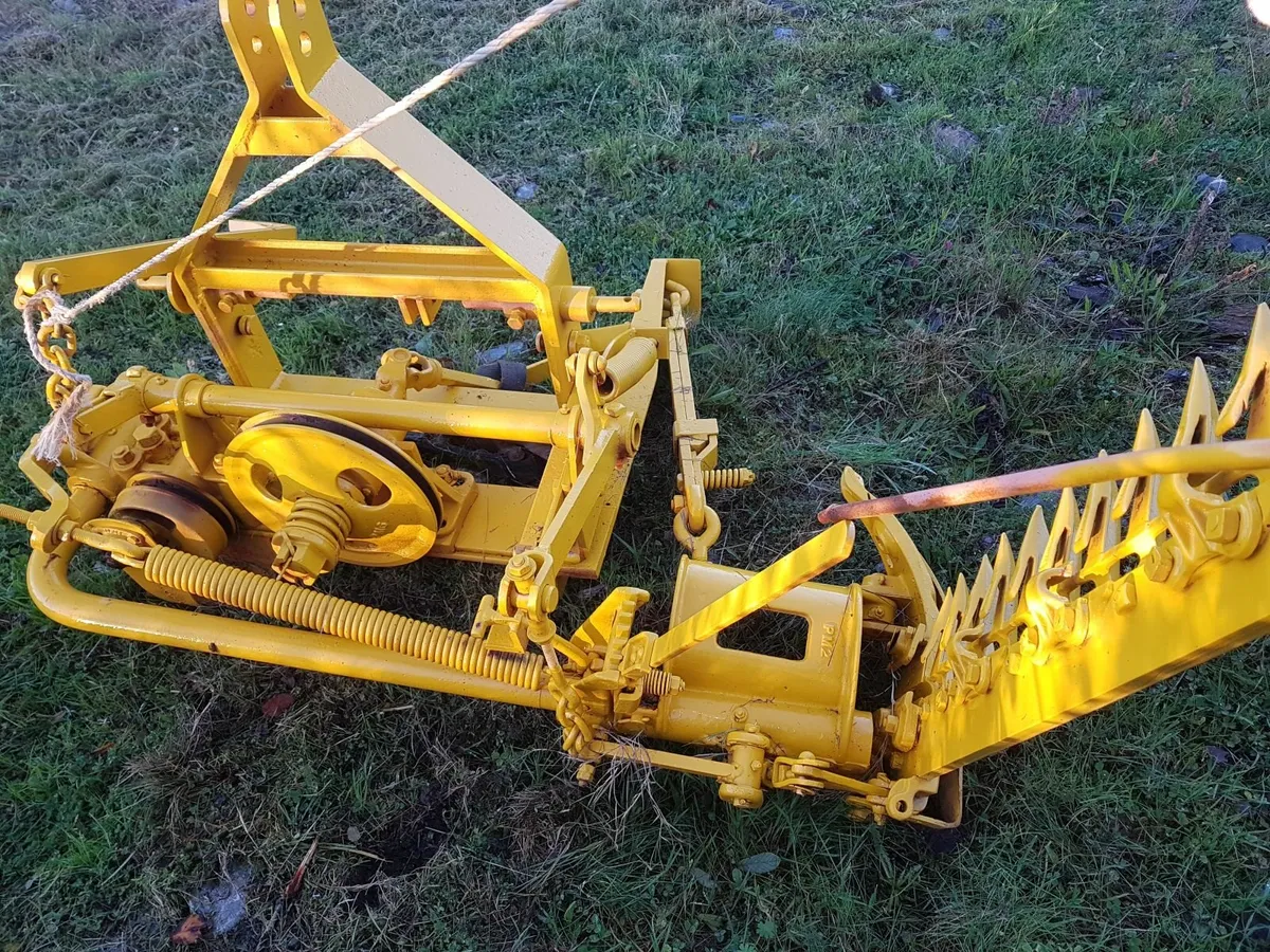 Pierce Finger Bar Mower - Image 4