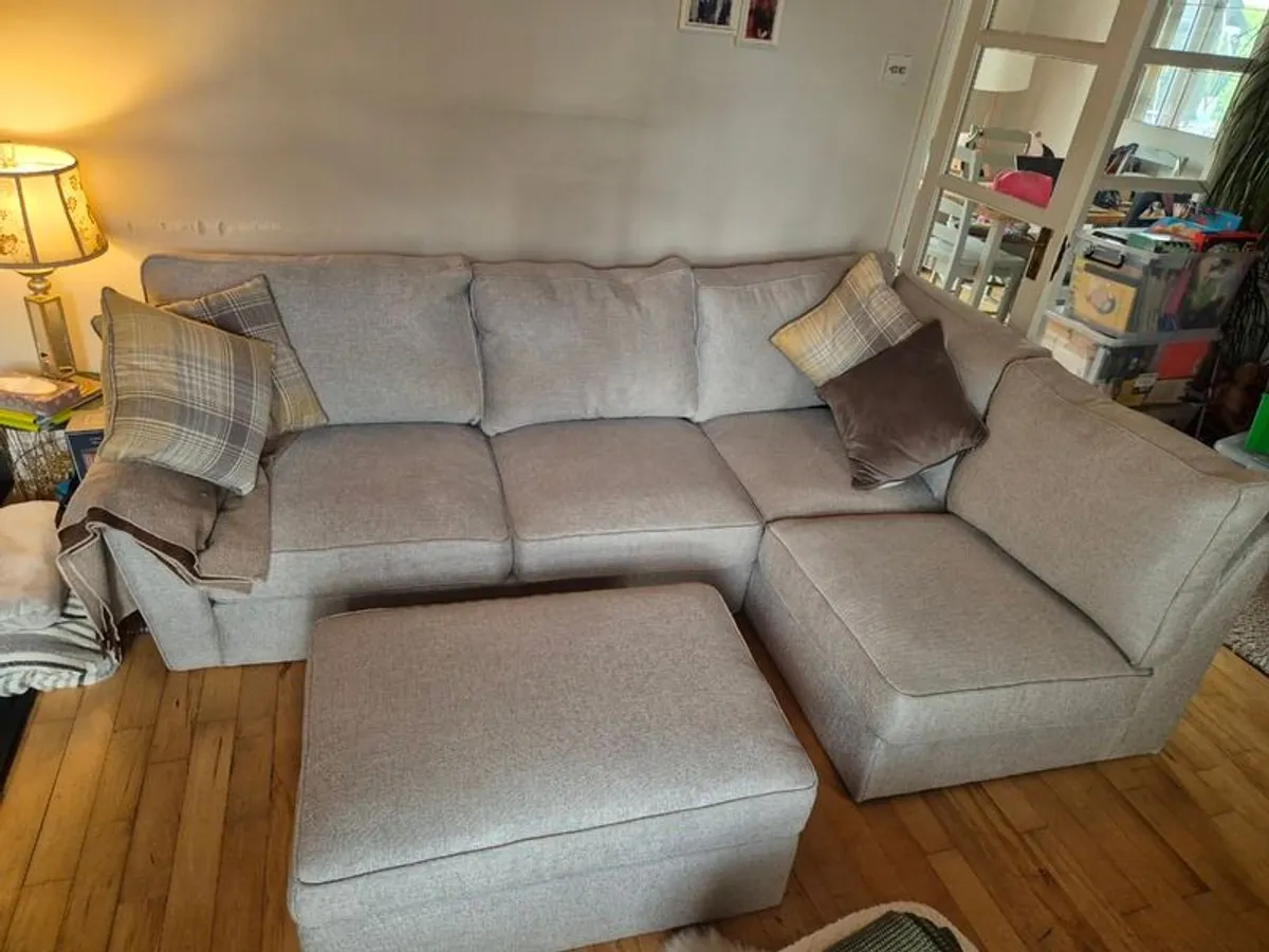 Corner Couch with Ottoman and gray scatter pillows- Like brand new 4months old - Image 3