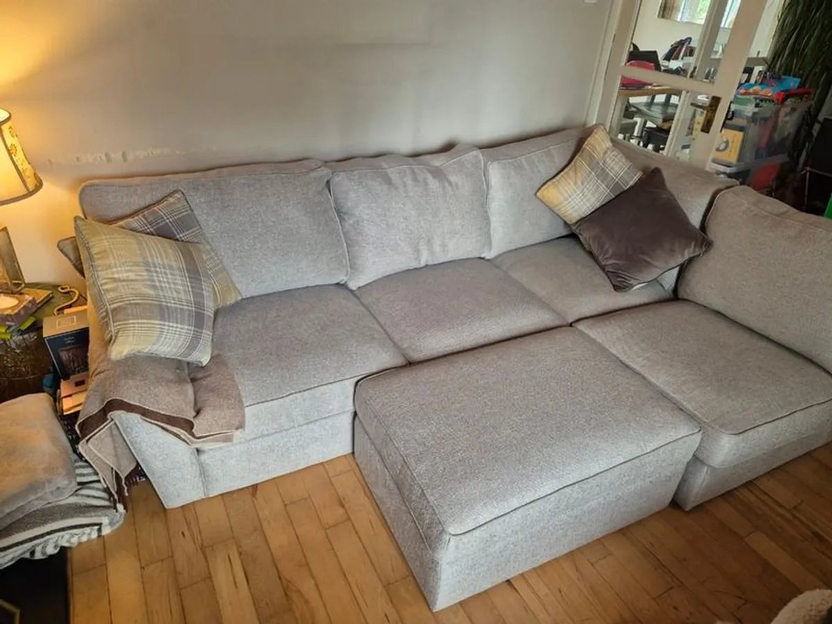 Corner Couch with Ottoman and gray scatter pillows- Like brand new 4months old - Image 4