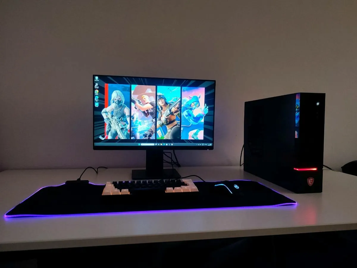 msi gaming pc + monitor + keyboarf and mouse - Image 2