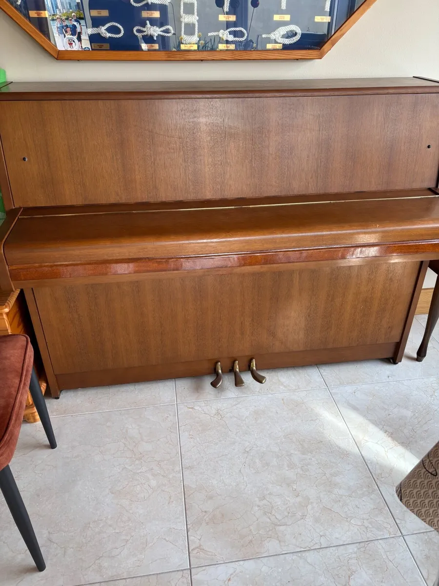 Piano - Image 3