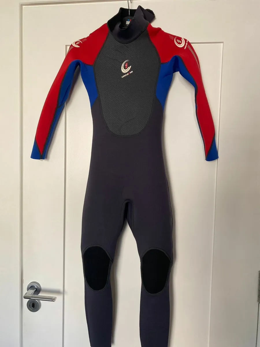 Circle One Children's Wetsuits - Image 1