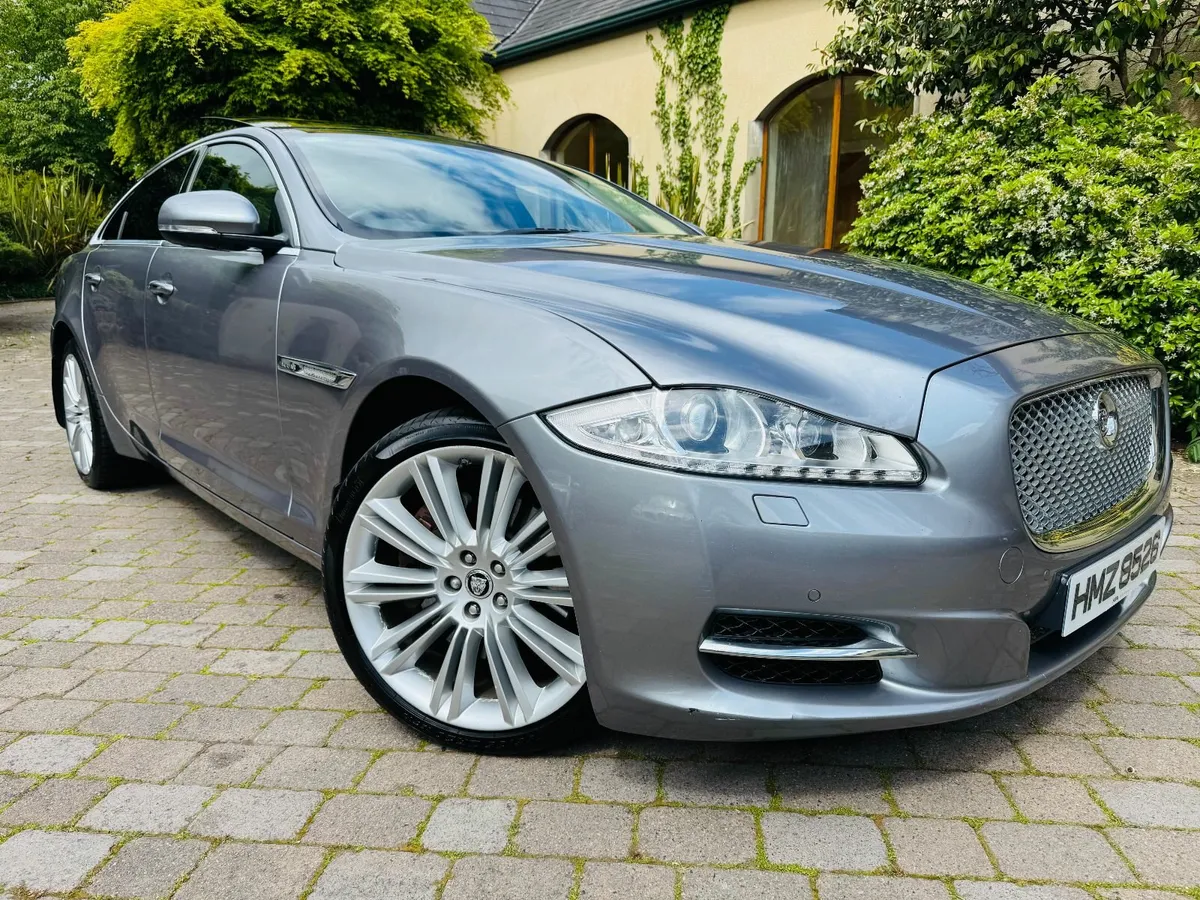 Jaguar XJ 3.0D Portfolio - ONE OWNER MEGA NI CAR - Image 3