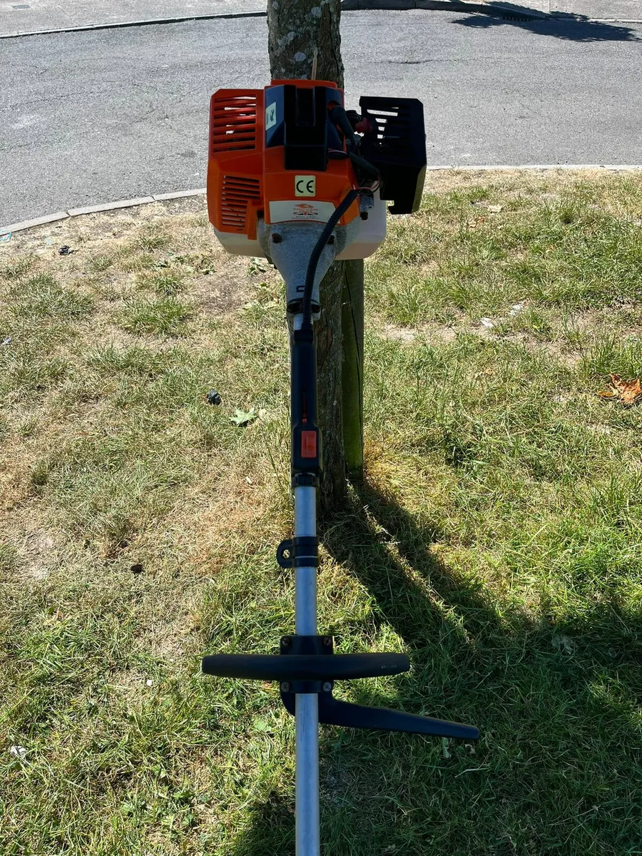 Grass Strimmer - Image 4
