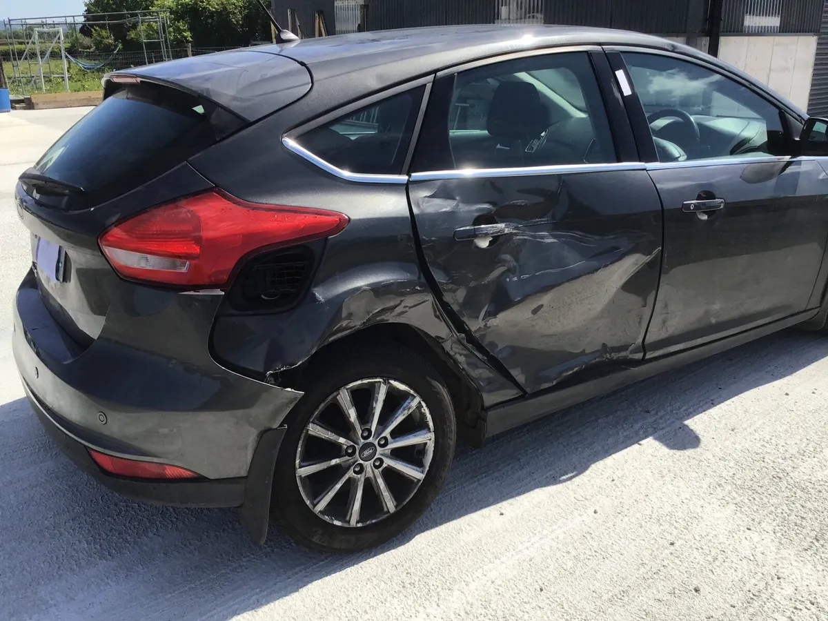 181 Ford focus - Image 4