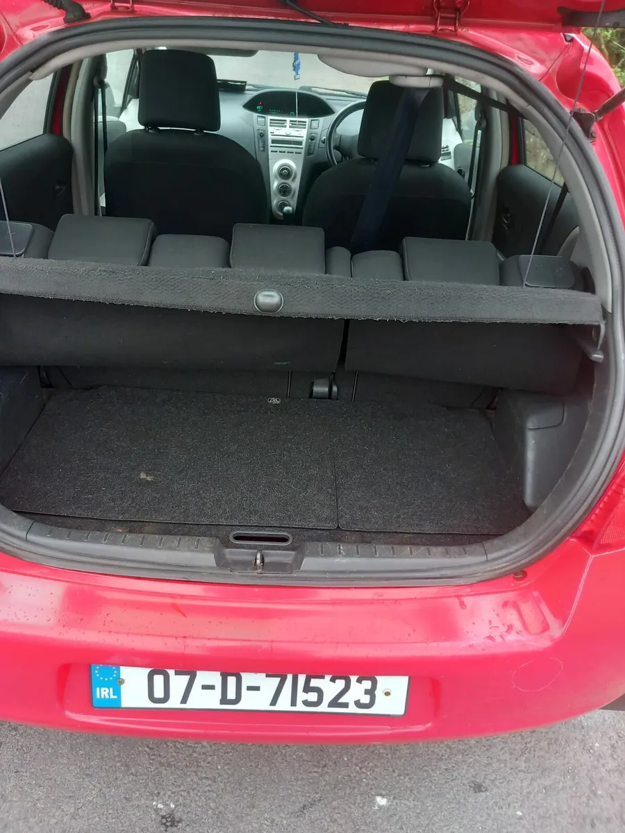 Toyota yaris - Image 3