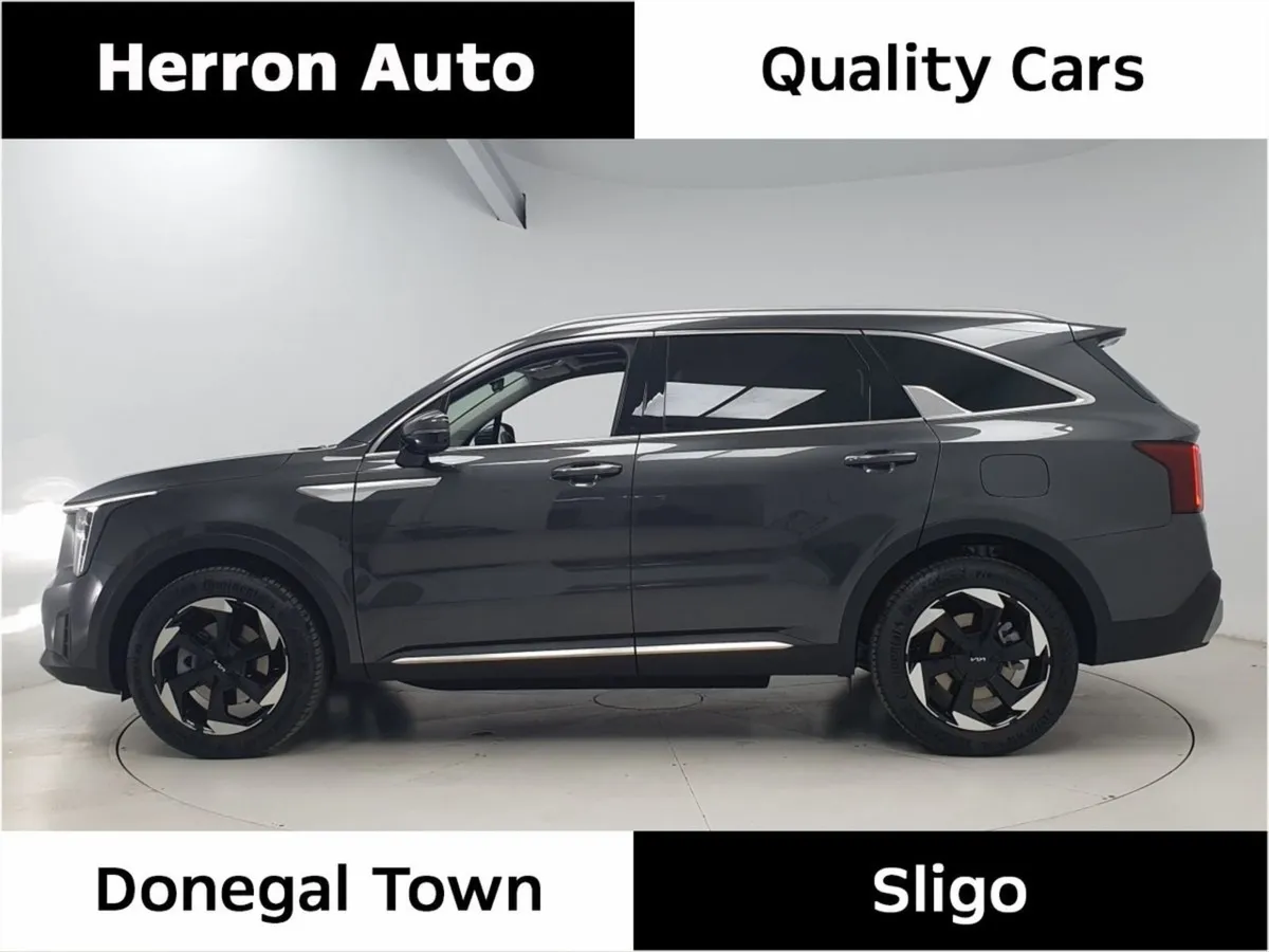 Kia Sorento 1.6 Special Edition Plug-in Hybrid - Image 3