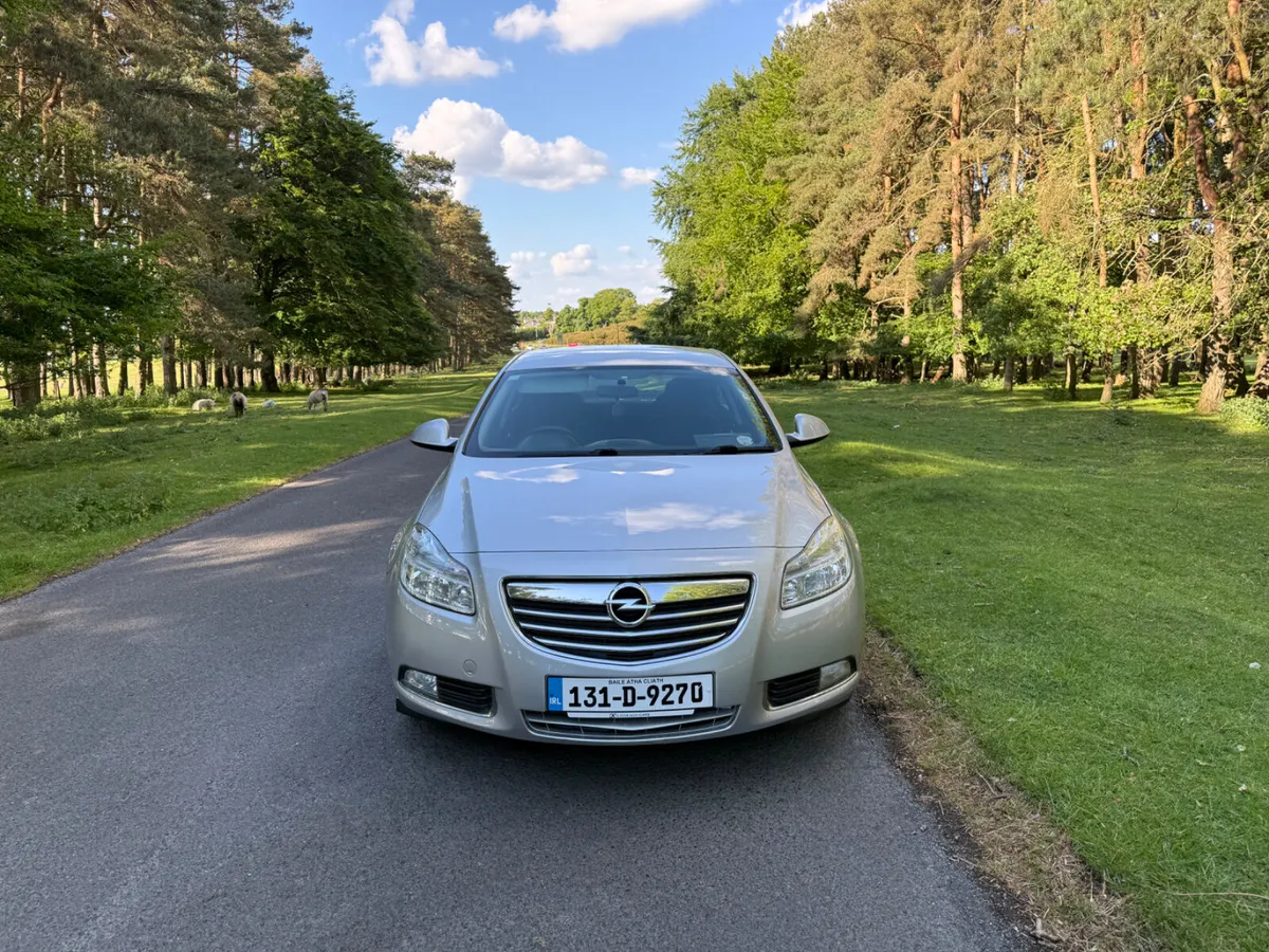Opel Insignia 2013 Diesel Saloon - Image 2