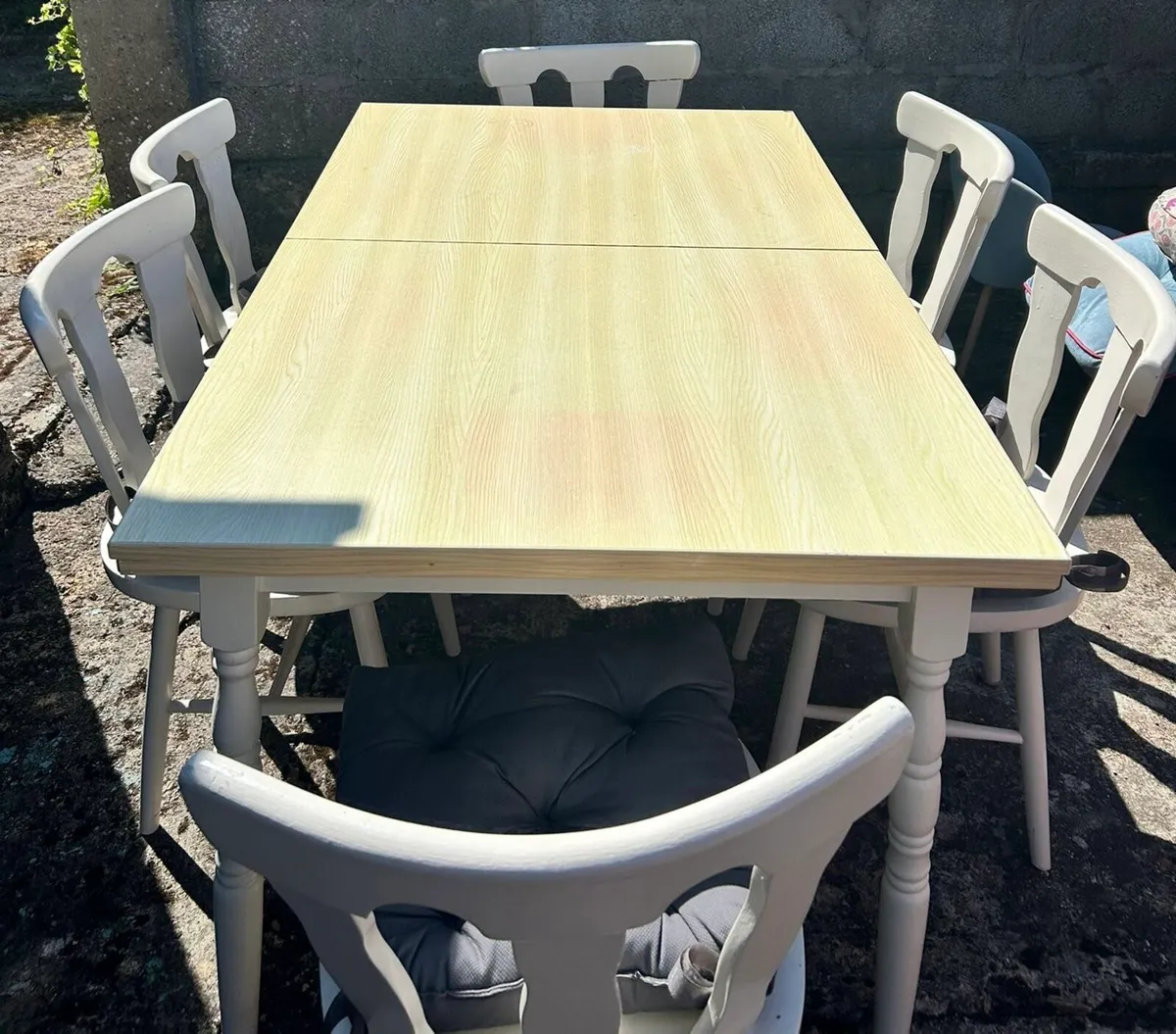 Kitchen table