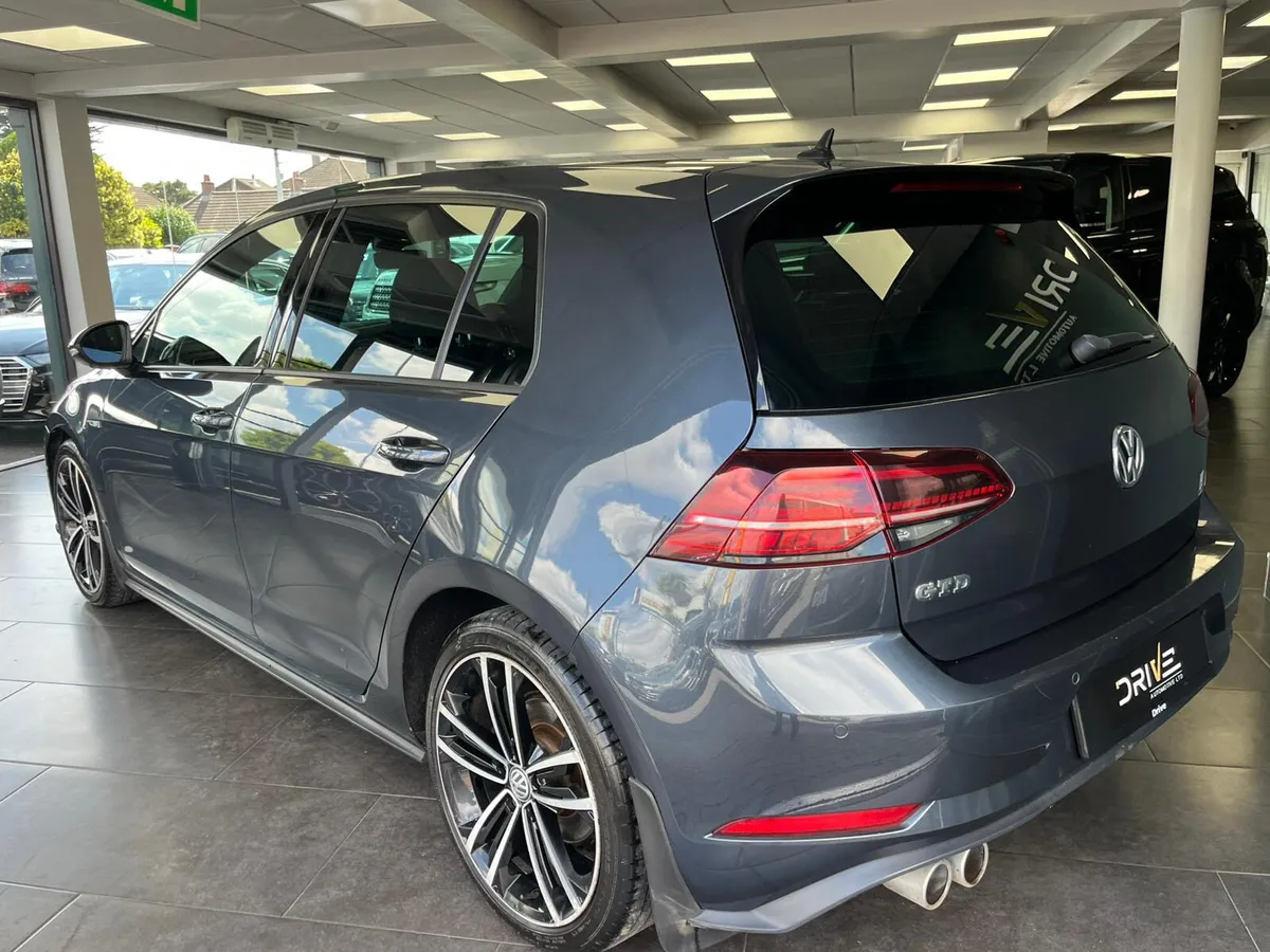 Volkswagen Golf 2019 - Image 4