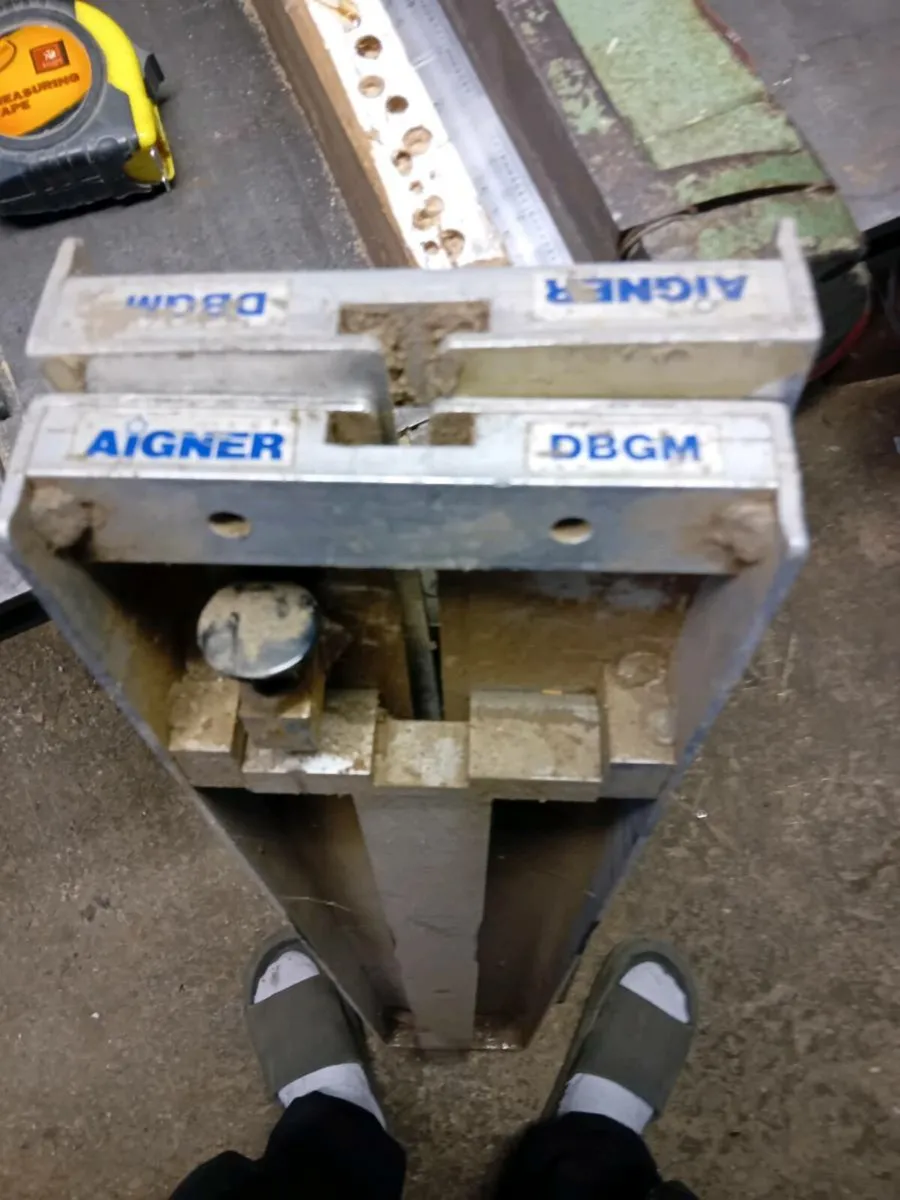 Ainger tablesaw extension leg - Image 2