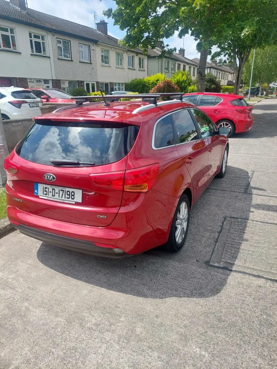 Kia ceed car - Image 4