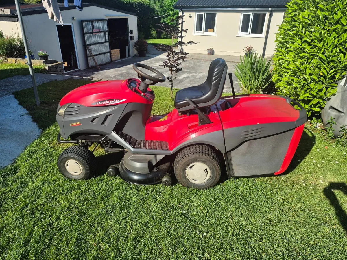 Castelgarden XT180HD - Ride on Lawnmower - Image 4