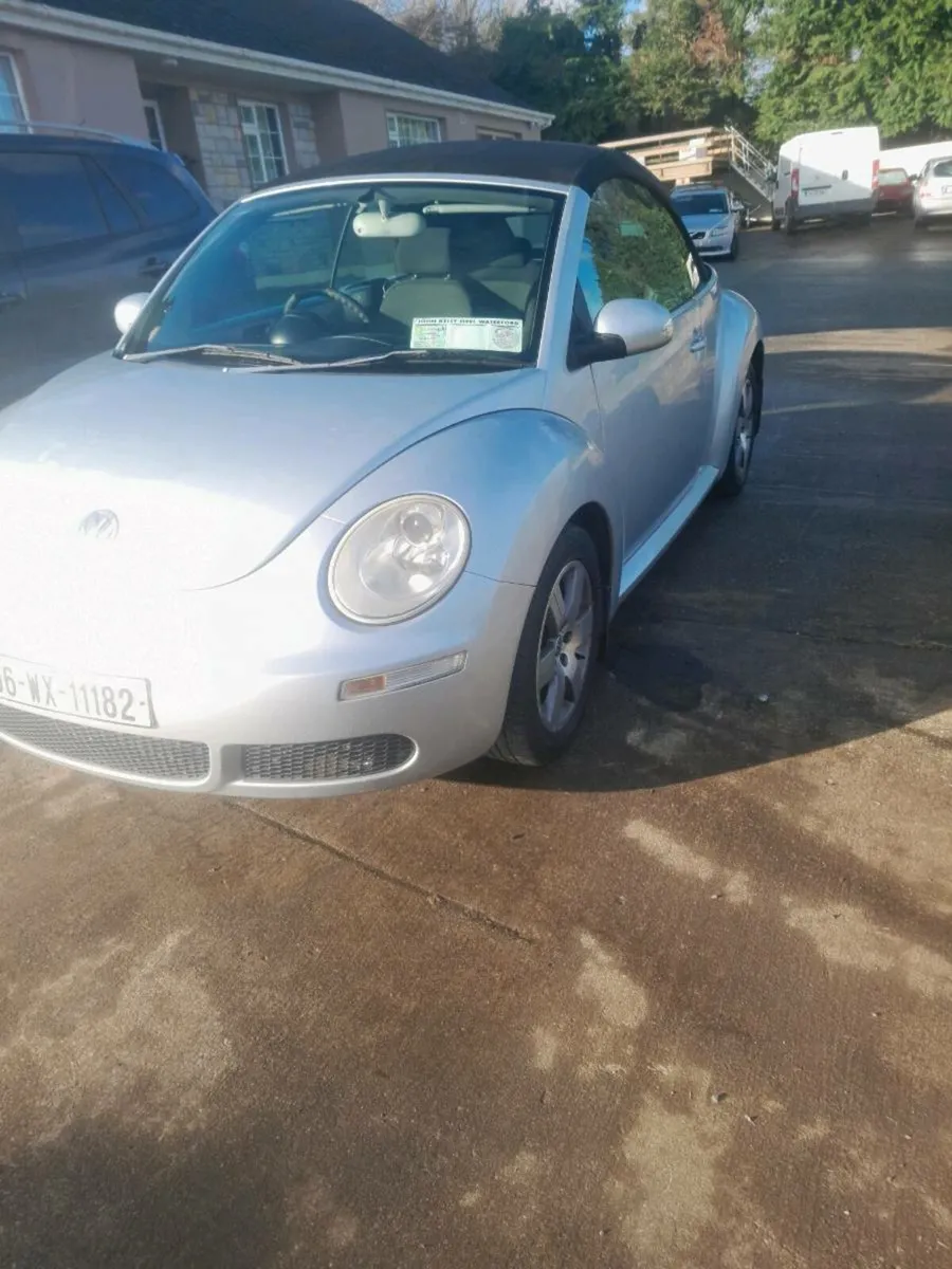 Vw beetle convertible - Image 2
