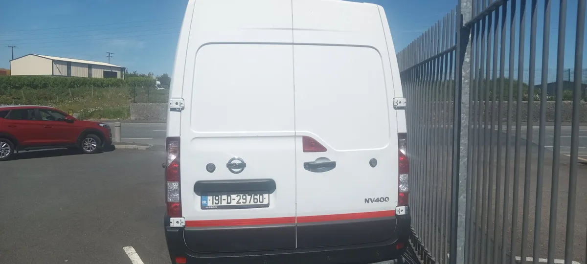 Nissan NV400 2019 - Image 4