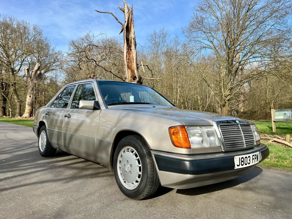 Mercedes Benz 230e W124 69k Miles Very Clean Car - Image 3