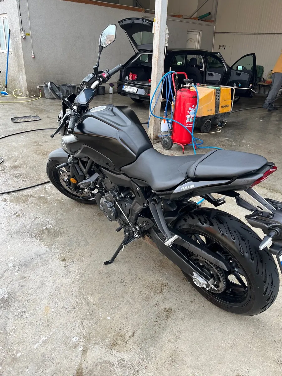 Yamaha mt 07 - Image 4