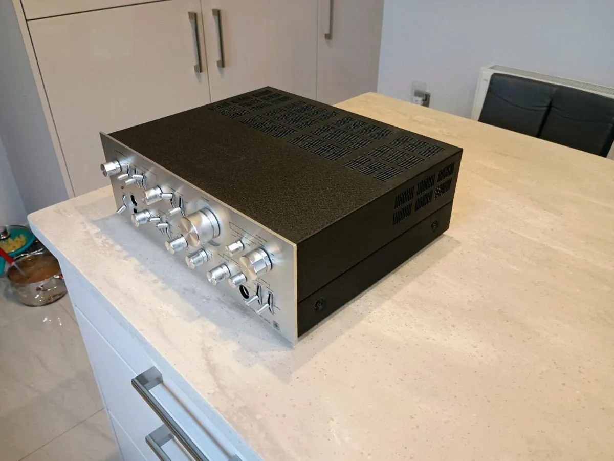 Amplifier - Image 3