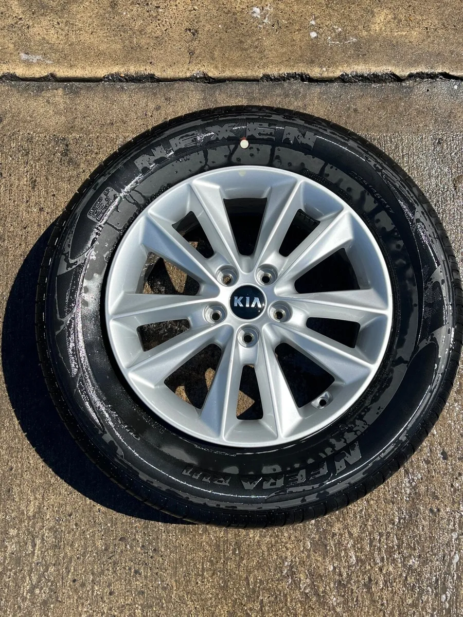 Kia Alloy Wheels - Image 2