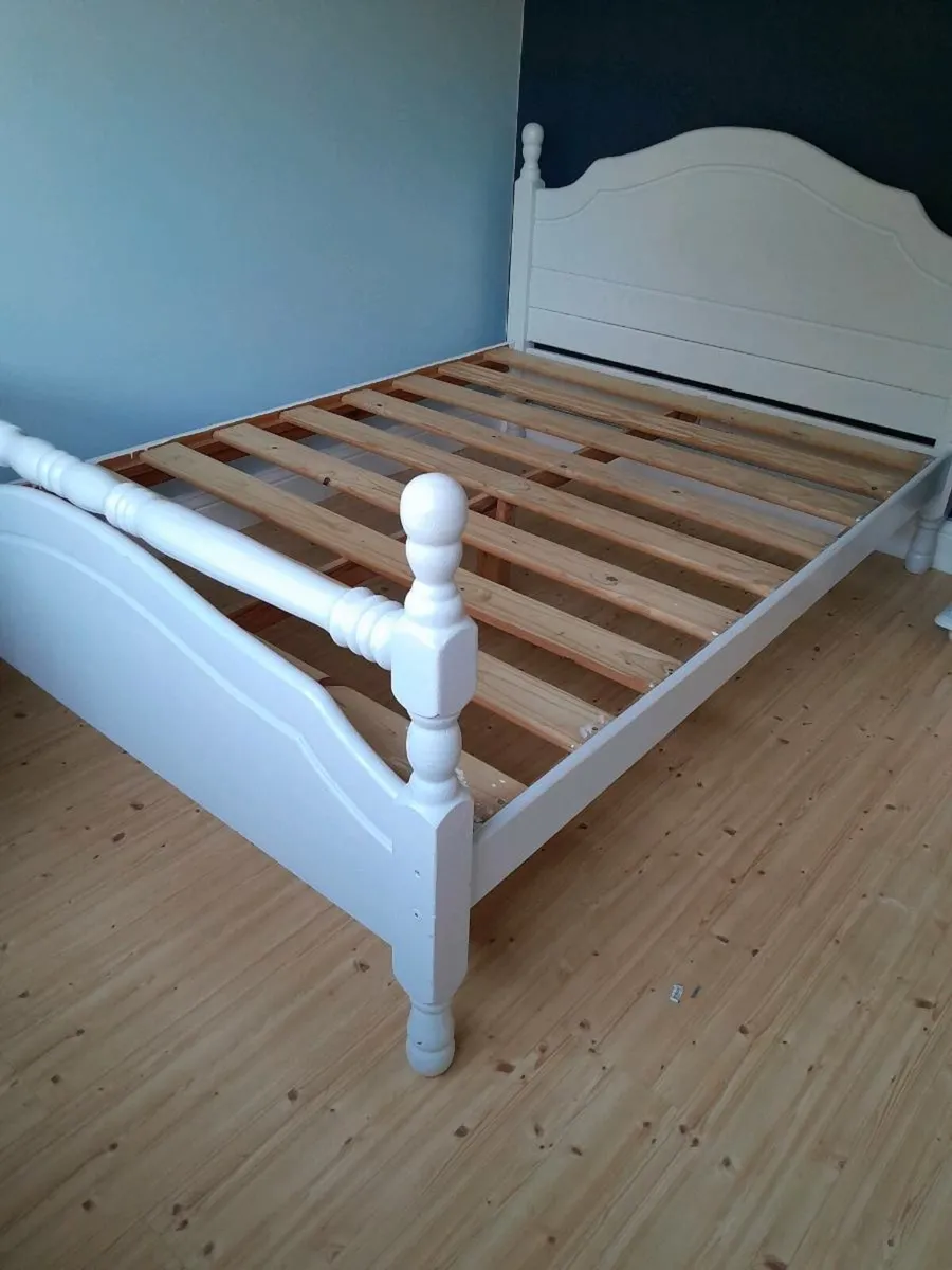 Double bed frame - Image 1