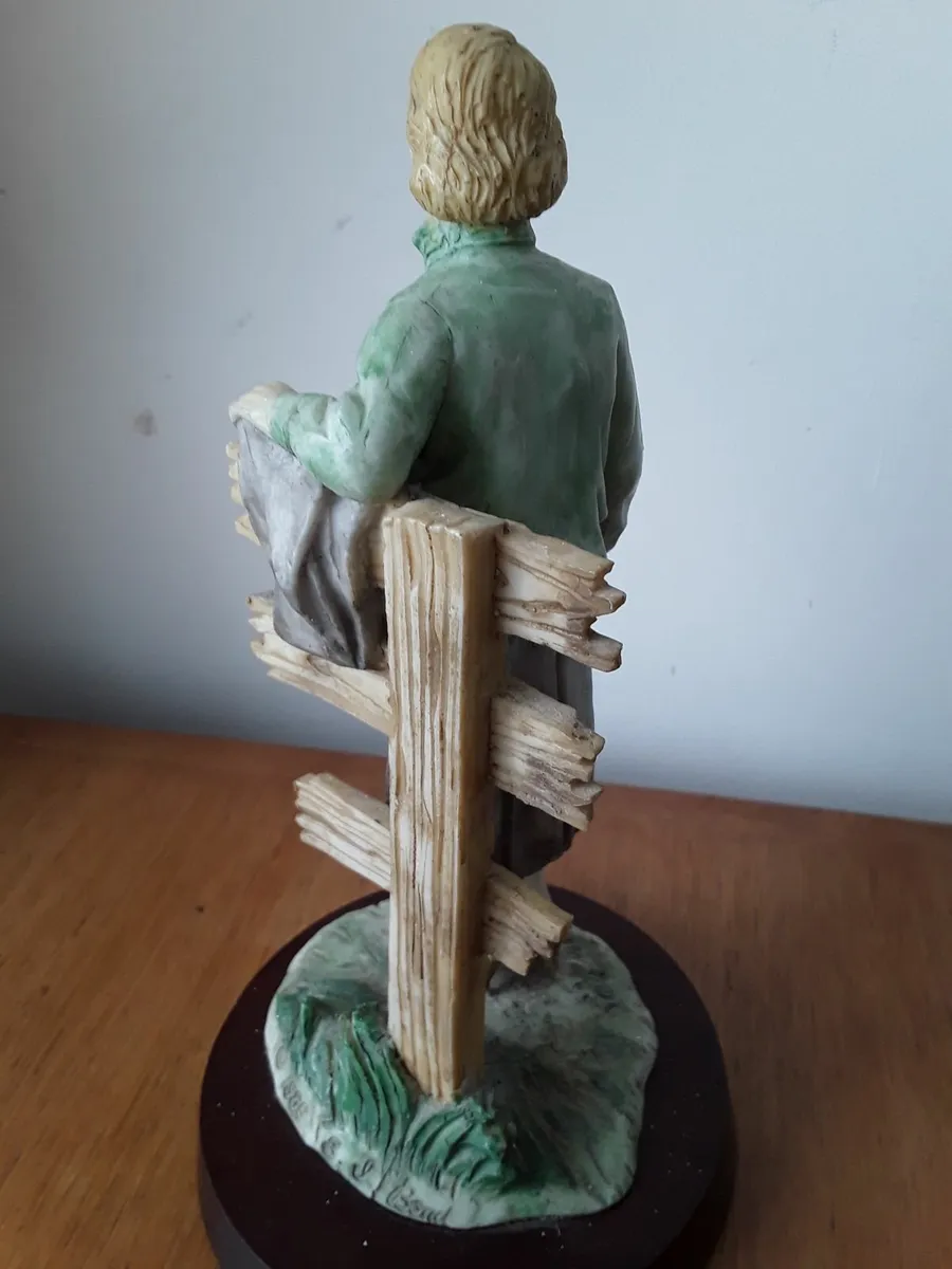 Vintage ornament in perfect condition - Image 3