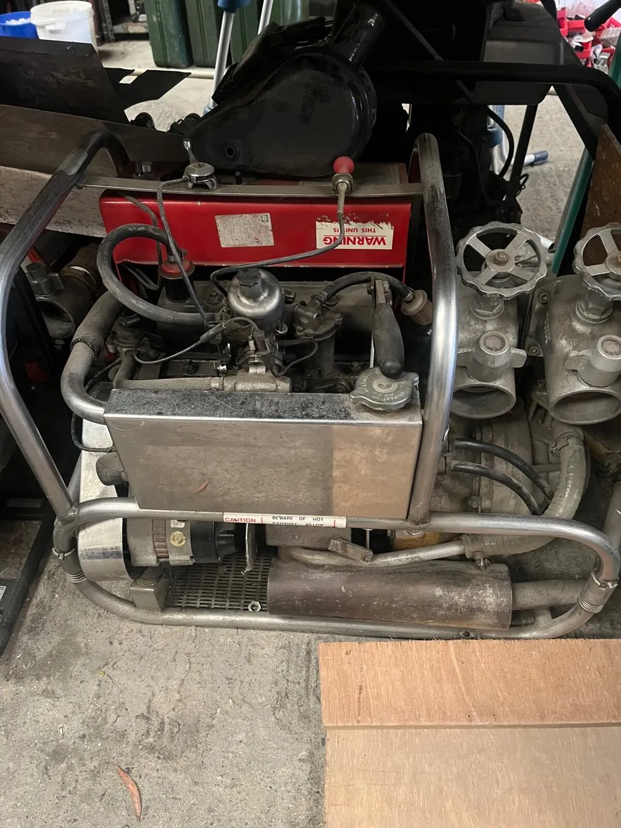 2 Water pumps godiva - Image 1