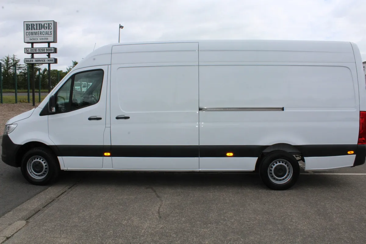 2021 MERCEDES SPRINTER 315 L3H2 - Image 2