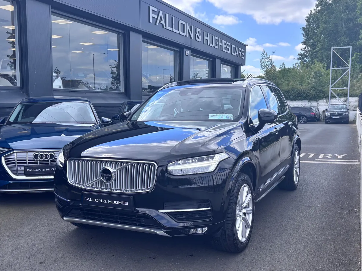 VOLVO XC90 D4 FWD INSCRIPTION GT / 7 SEATER / - Image 1