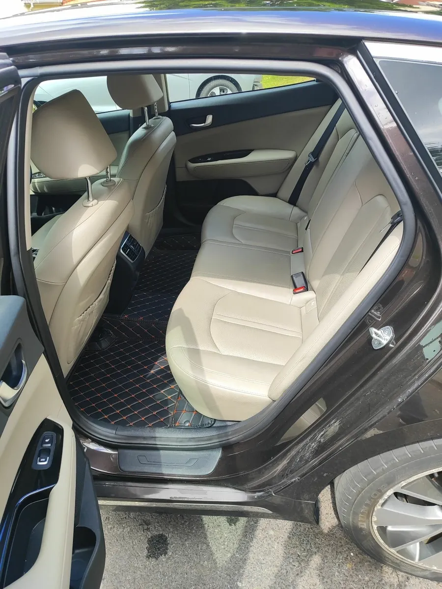 Kia Optima 2017 - Image 3