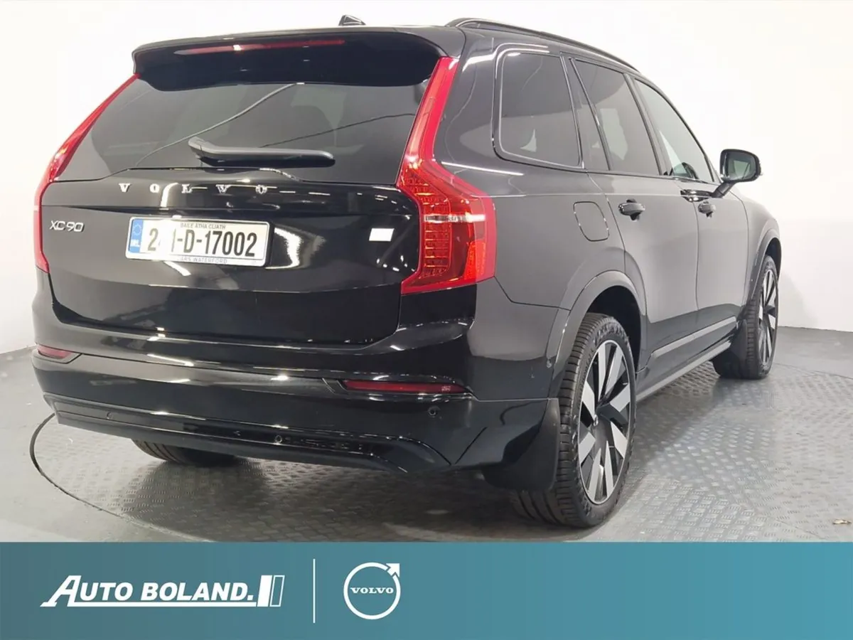 Volvo XC90 T8 Phev 455hp Plus (dark Theme) - Image 4