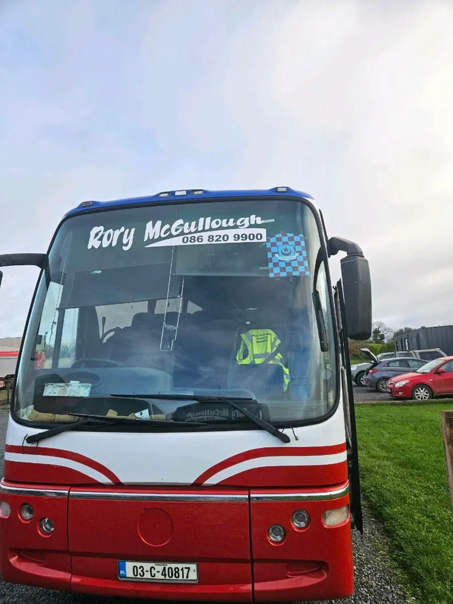 Coach - Image 2