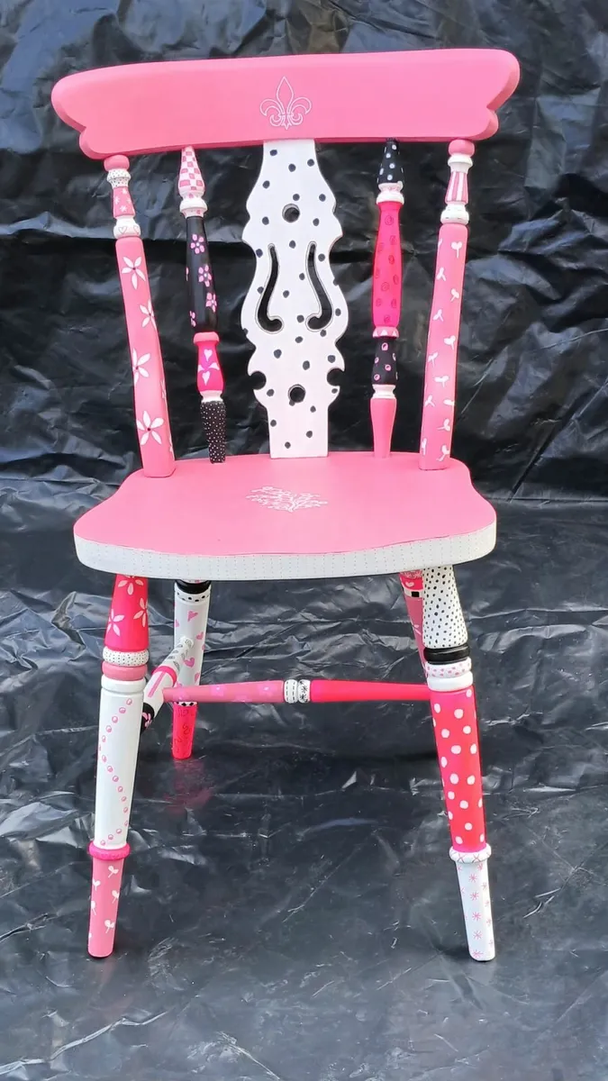 Upcycled chair - Image 2