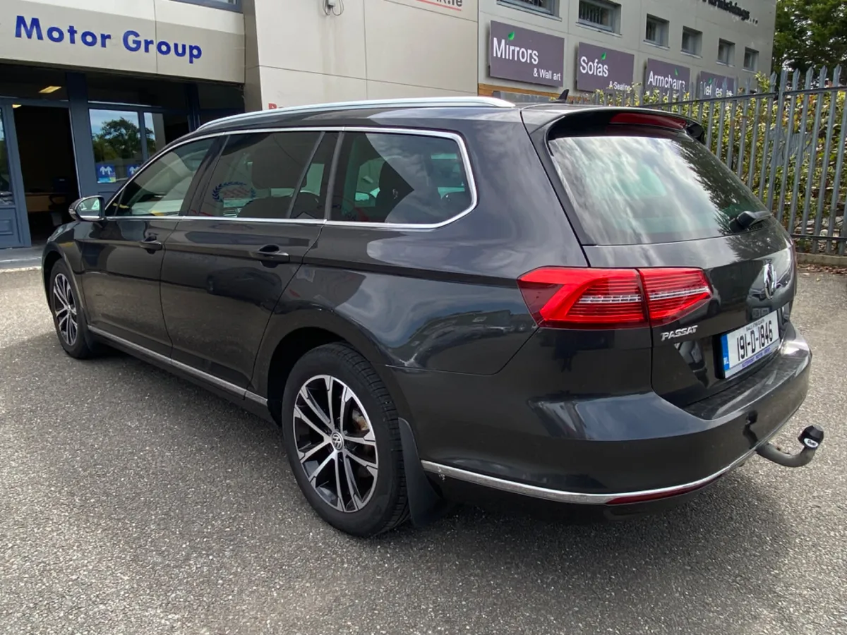 1.6 TDI Highline BMT (150bhp) - SAVE 2000eur - Image 3