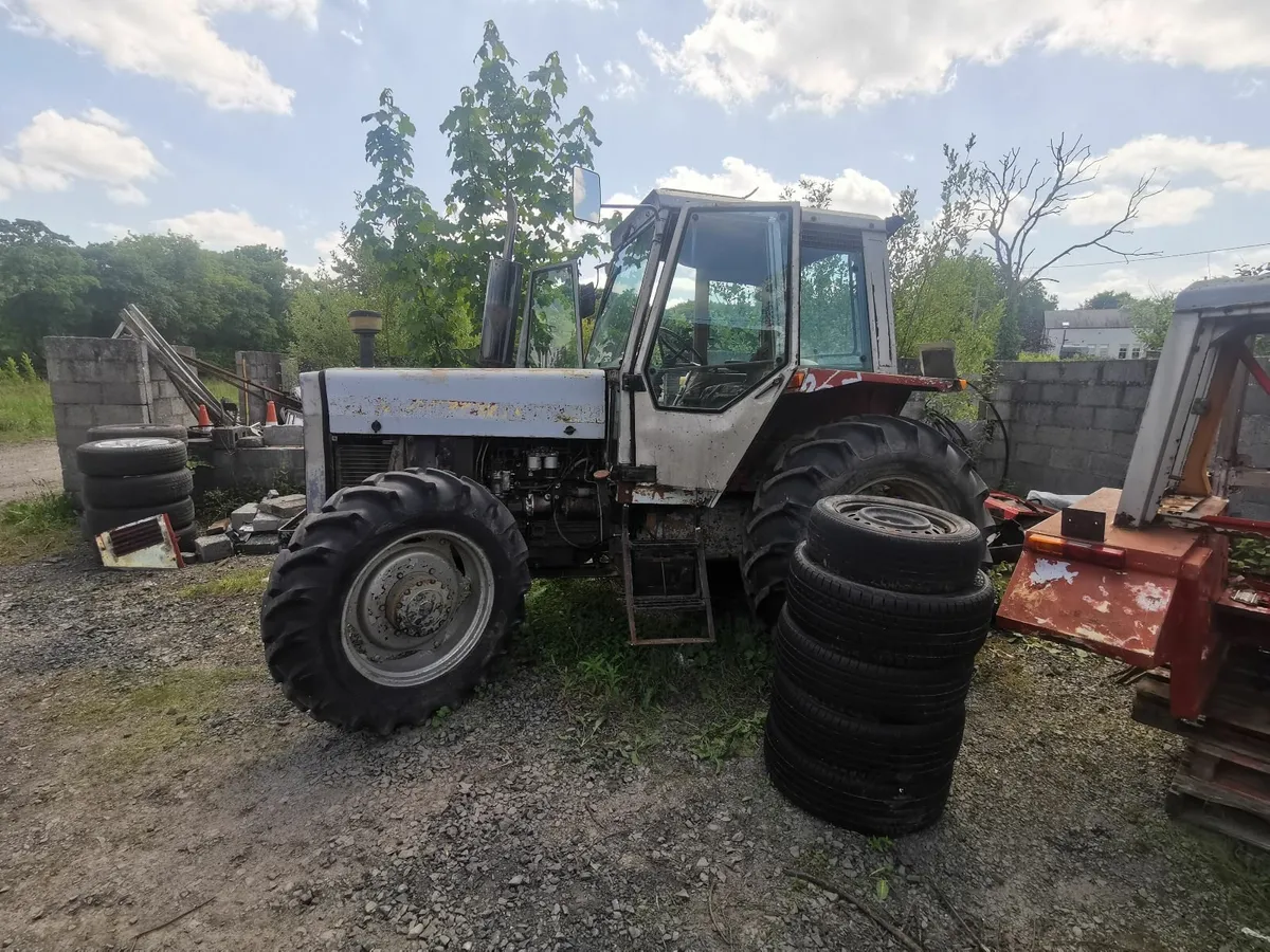 Massey Ferguson 699 - Image 1