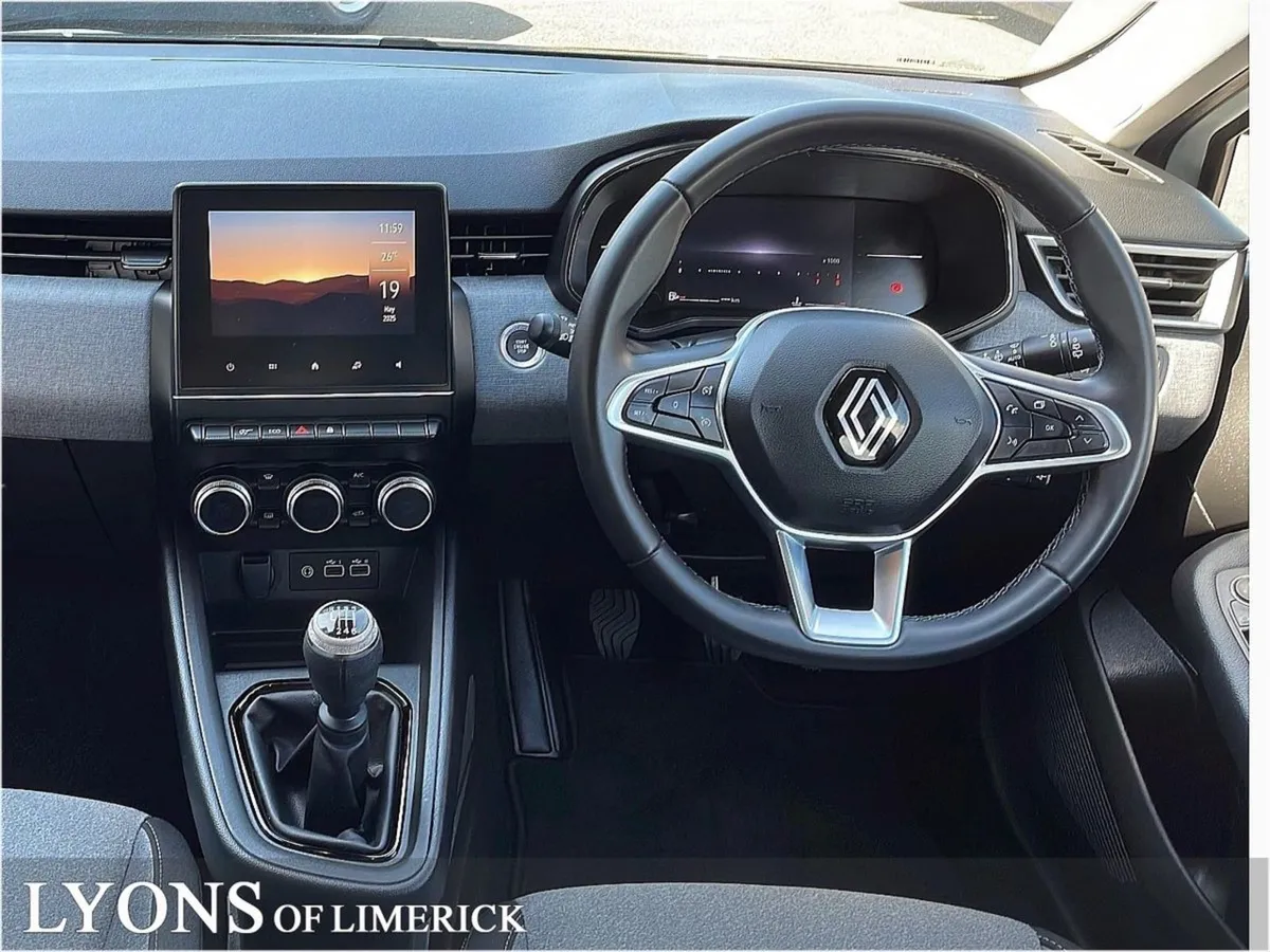 Renault Clio TCe 90 Dfull Evolution - Image 3
