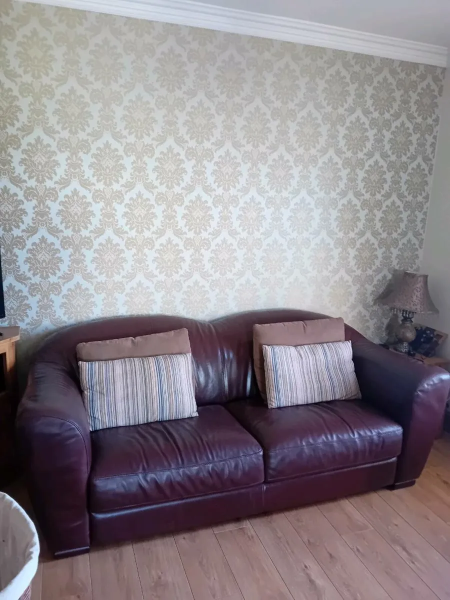 3 Seater and 2 Seater €450 - Image 2