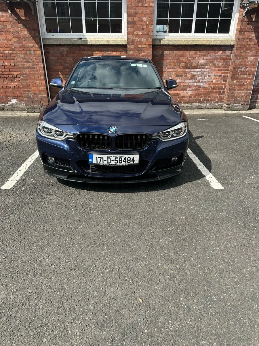 171 BMW 330e High spec - Image 1