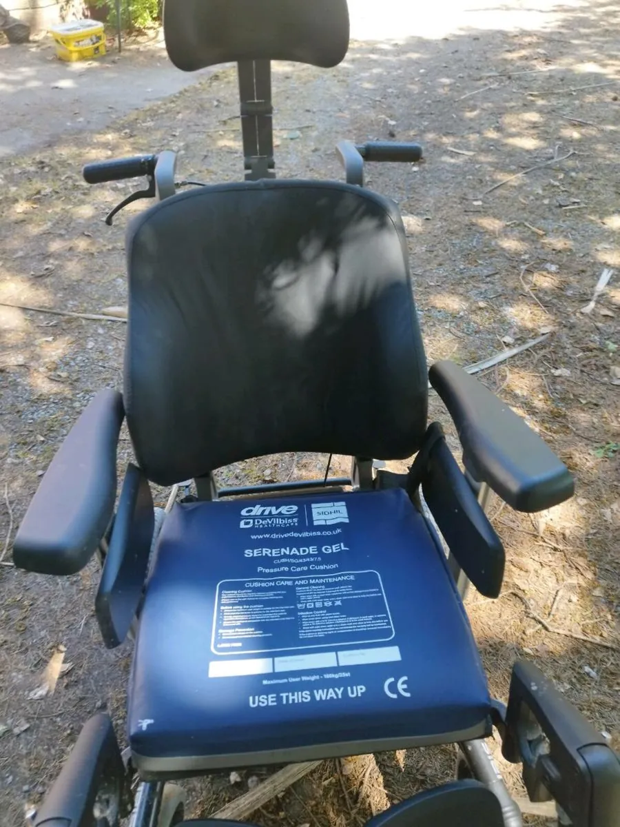 Wheelchair recliner Ibis Breezy barely used - Image 1