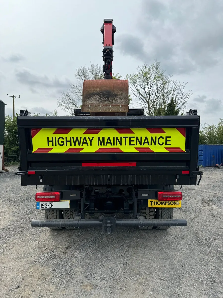 DAF LF Tipper Grab Drop Side Clam Shell - Image 4