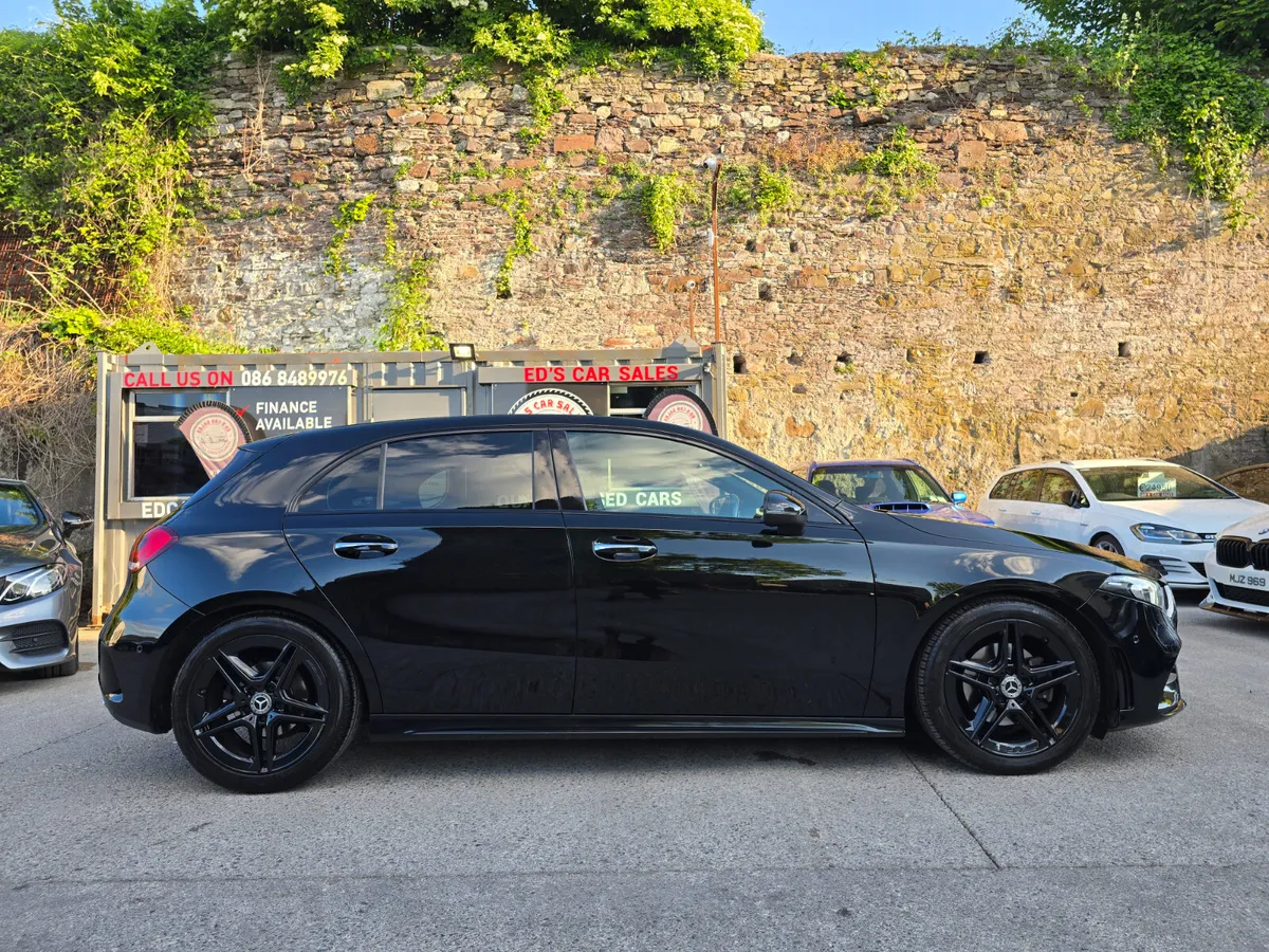 Mercedes-Benz A180D Amg Premium Auto 2018 - Image 3