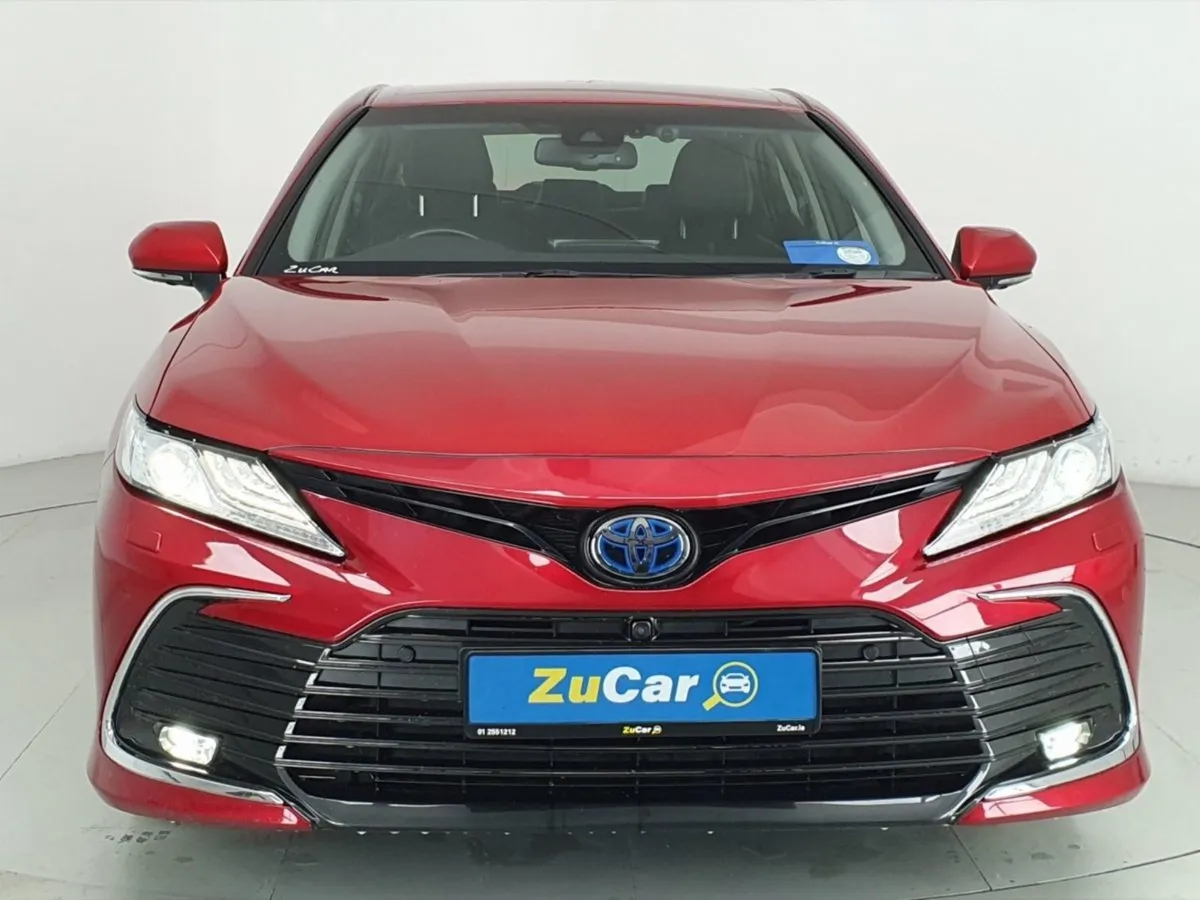 Toyota Camry  2 2.5 Camry Hybrid Platinum Edition - Image 3