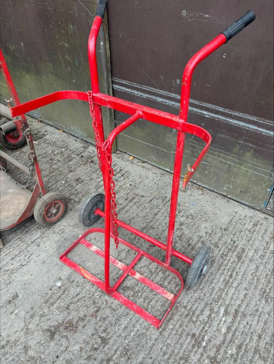 Hand Trucks - Image 2